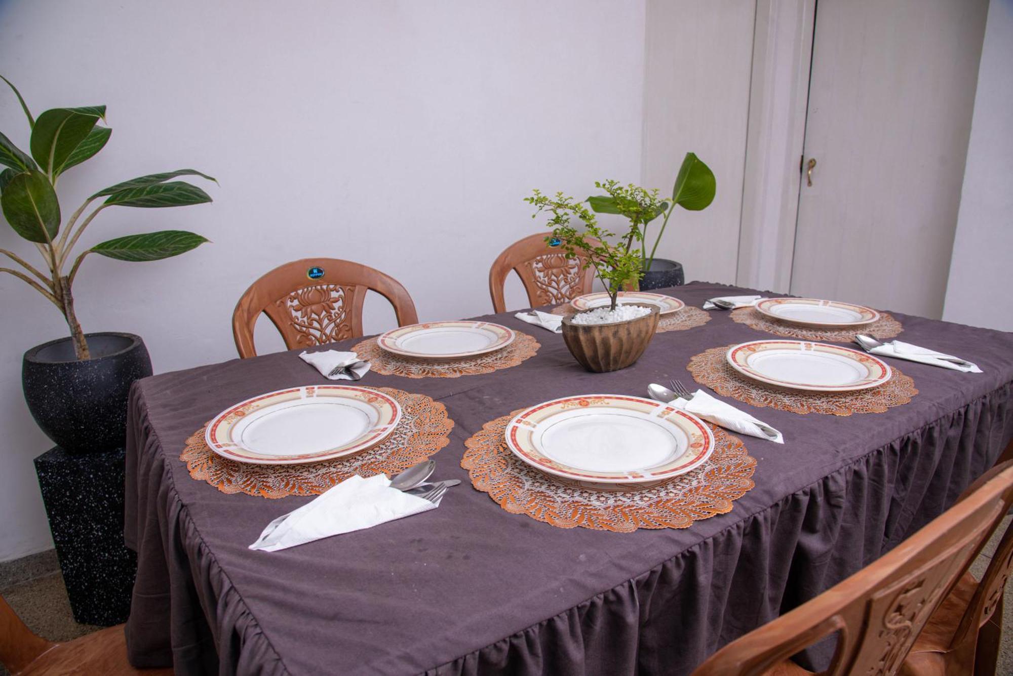 Inn Rose Palace *